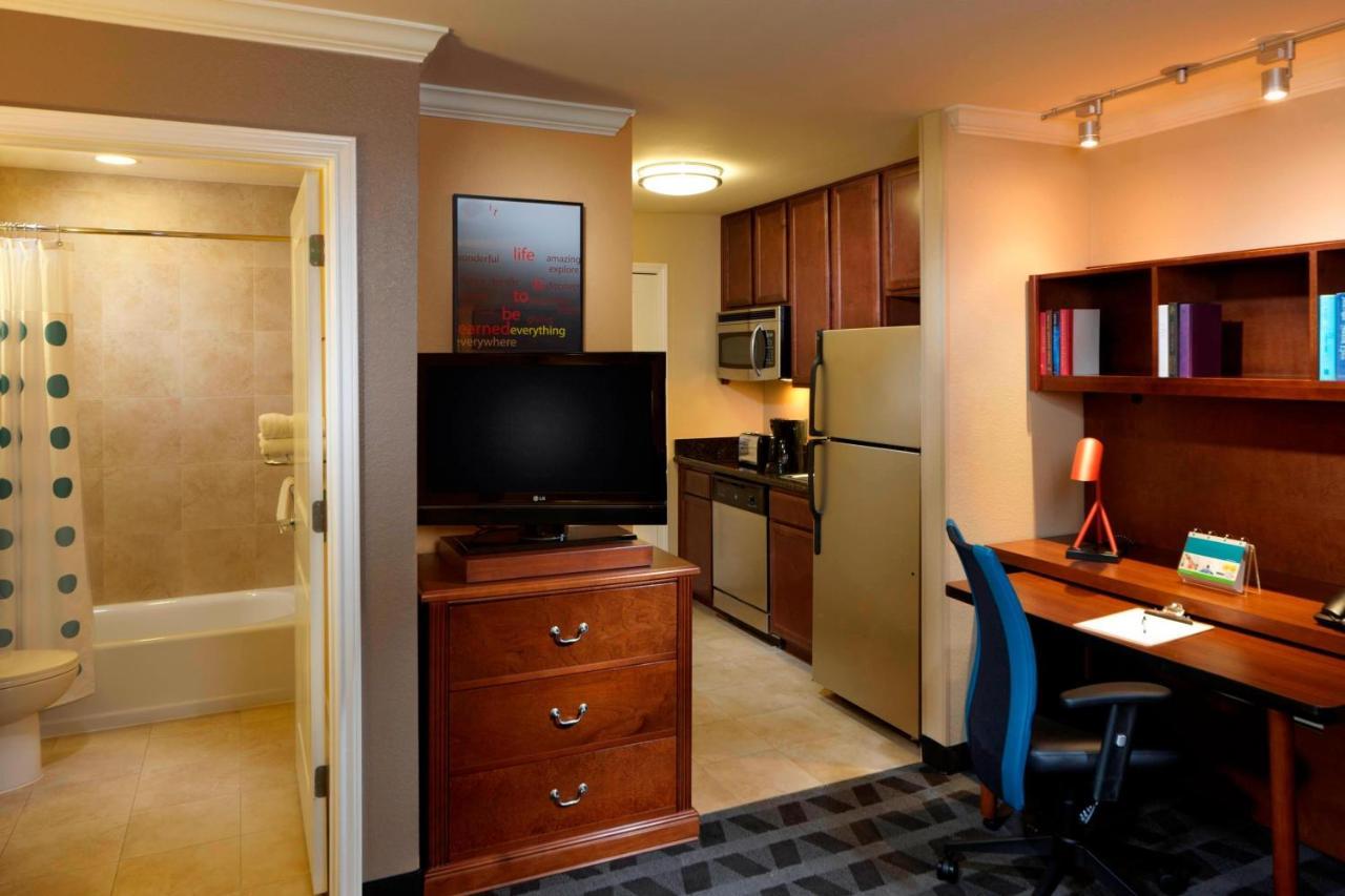 Towneplace Suites Houston North/Shenandoah מראה חיצוני תמונה