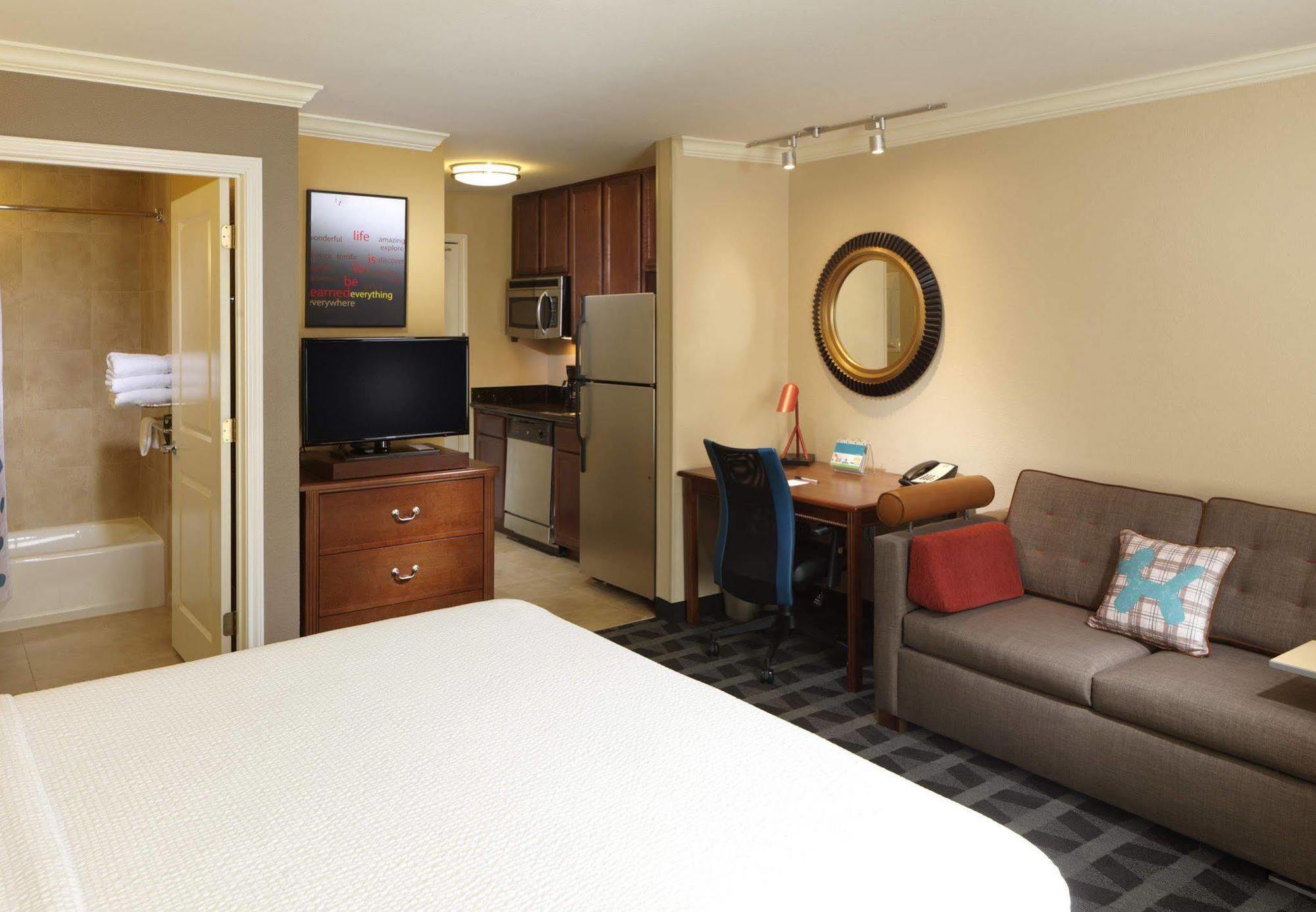 Towneplace Suites Houston North/Shenandoah מראה חיצוני תמונה
